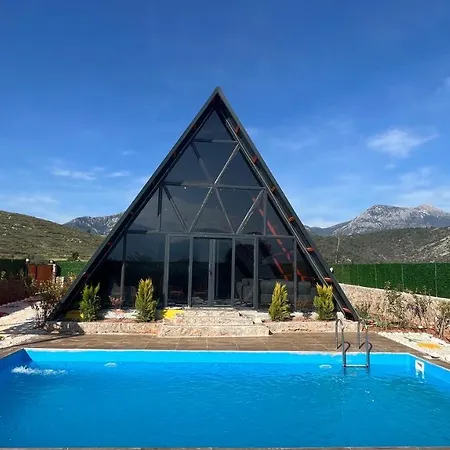 Hidden Paradise Garden Villa *