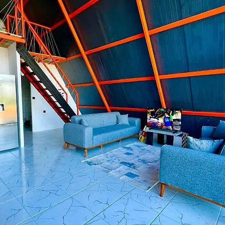 فيلة Hidden Paradise Garden