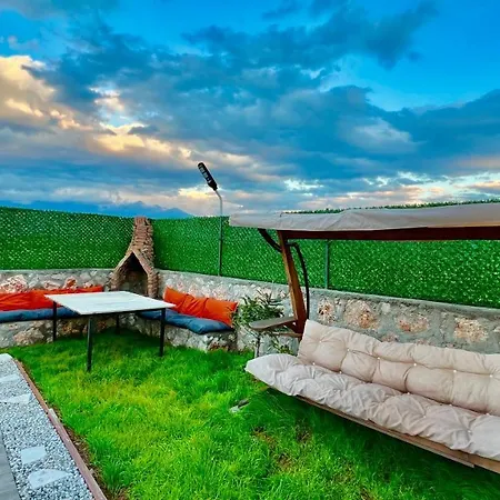 Hidden Paradise Garden